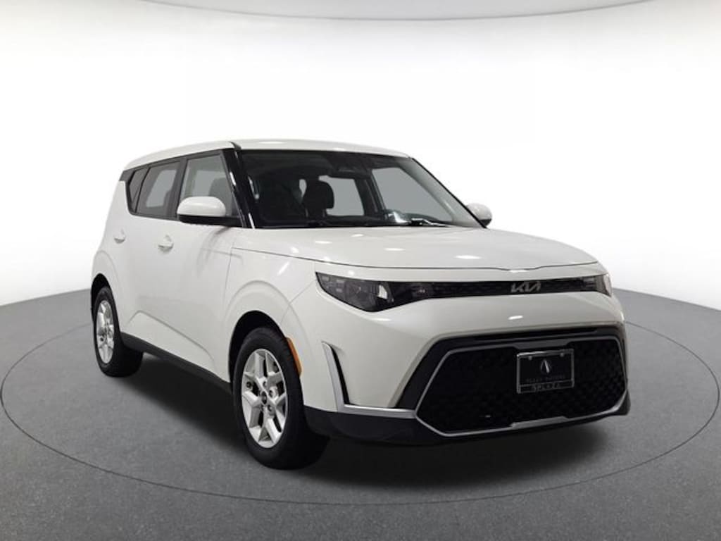 Used 2023 Kia Soul LX Hatchback