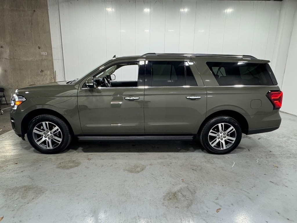 Used 2024 Ford Expedition Max Limited SUV