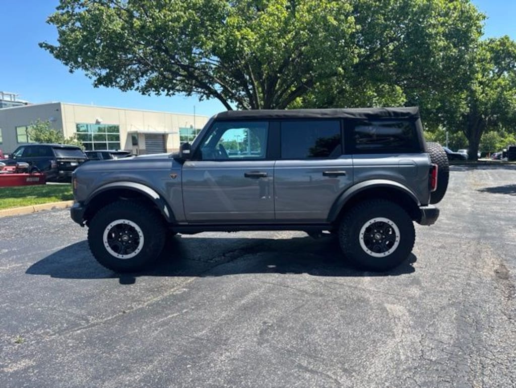 Used 2022 Ford Bronco SUV