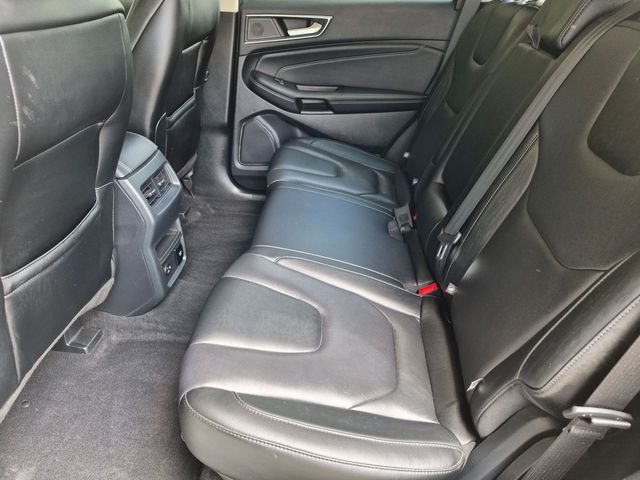2022 Ford Edge Titanium - Photo 10