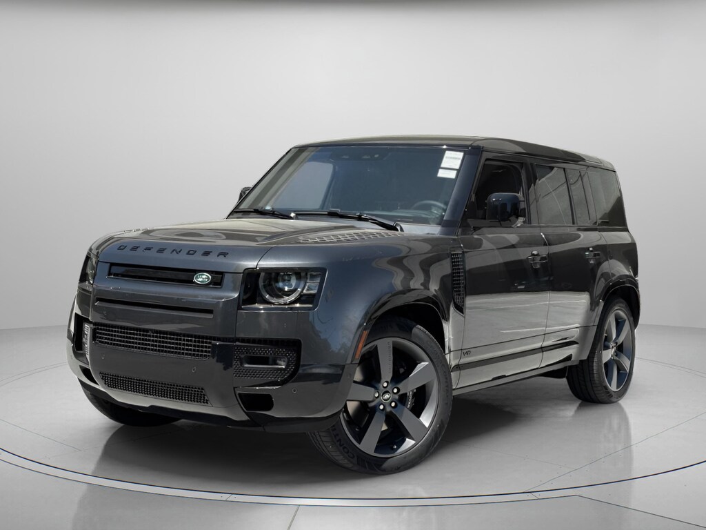 New 2025 Land Rover Defender V8 110 P525 V8