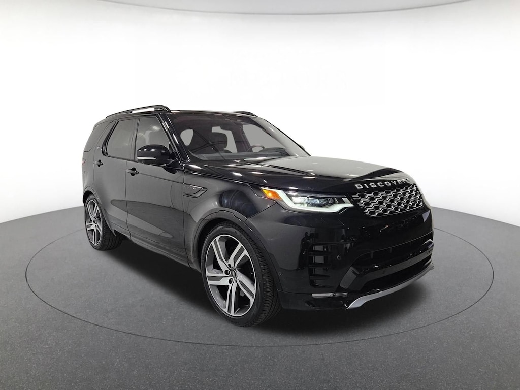 Certified 2023 Land Rover Discovery P360 Metropolitan Edition SUV