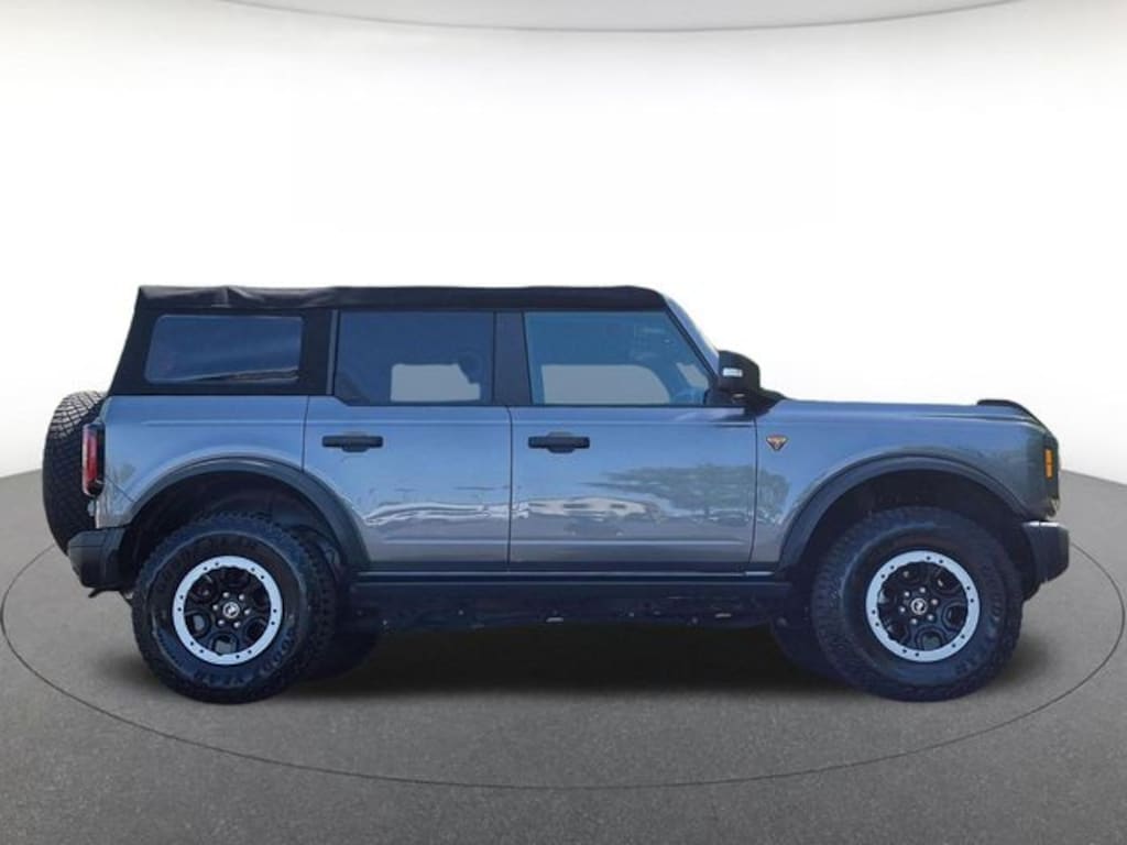 Used 2022 Ford Bronco SUV