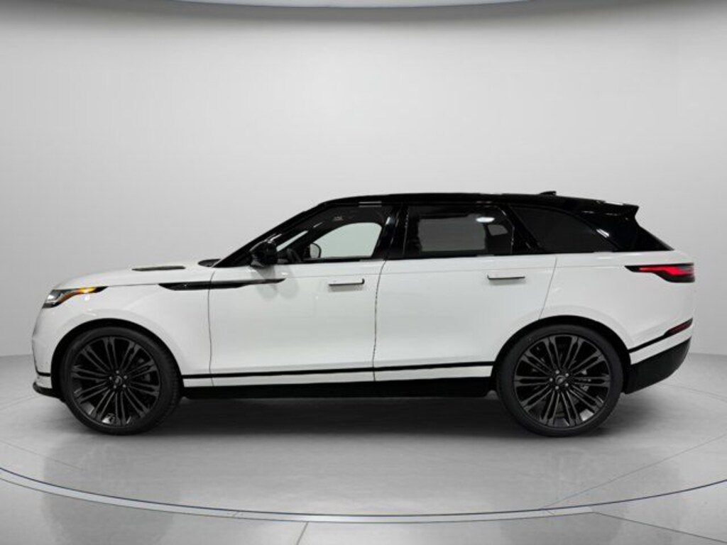 Used 2026 Land Rover Range Rover Velar P250 Dynamic SE SUV