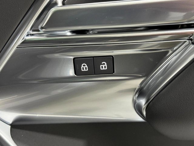 2026 Land Rover Range Rover SE - Photo 22