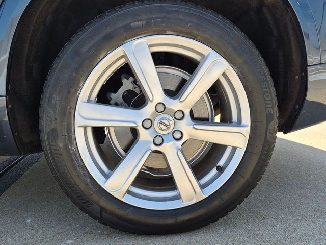 2021 Volvo XC90 Momentum - Photo 23