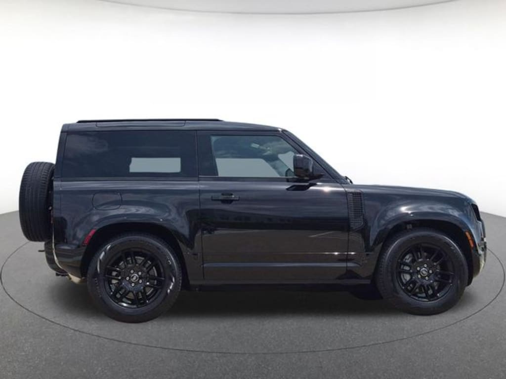Certified 2025 Land Rover Defender 90 X-Dynamic SE SUV