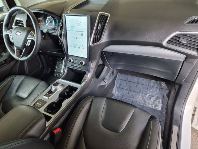 2022 Ford Edge Titanium - Photo 19