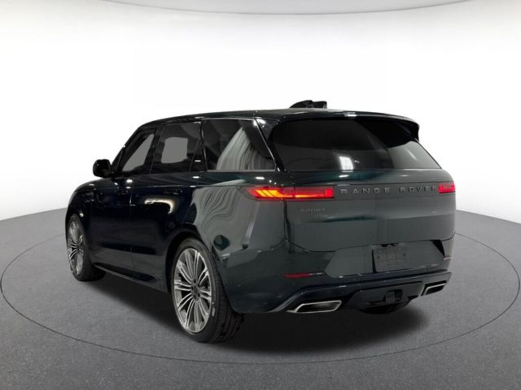 New 2026 Land Rover Range Rover Sport Dynamic SE SUV