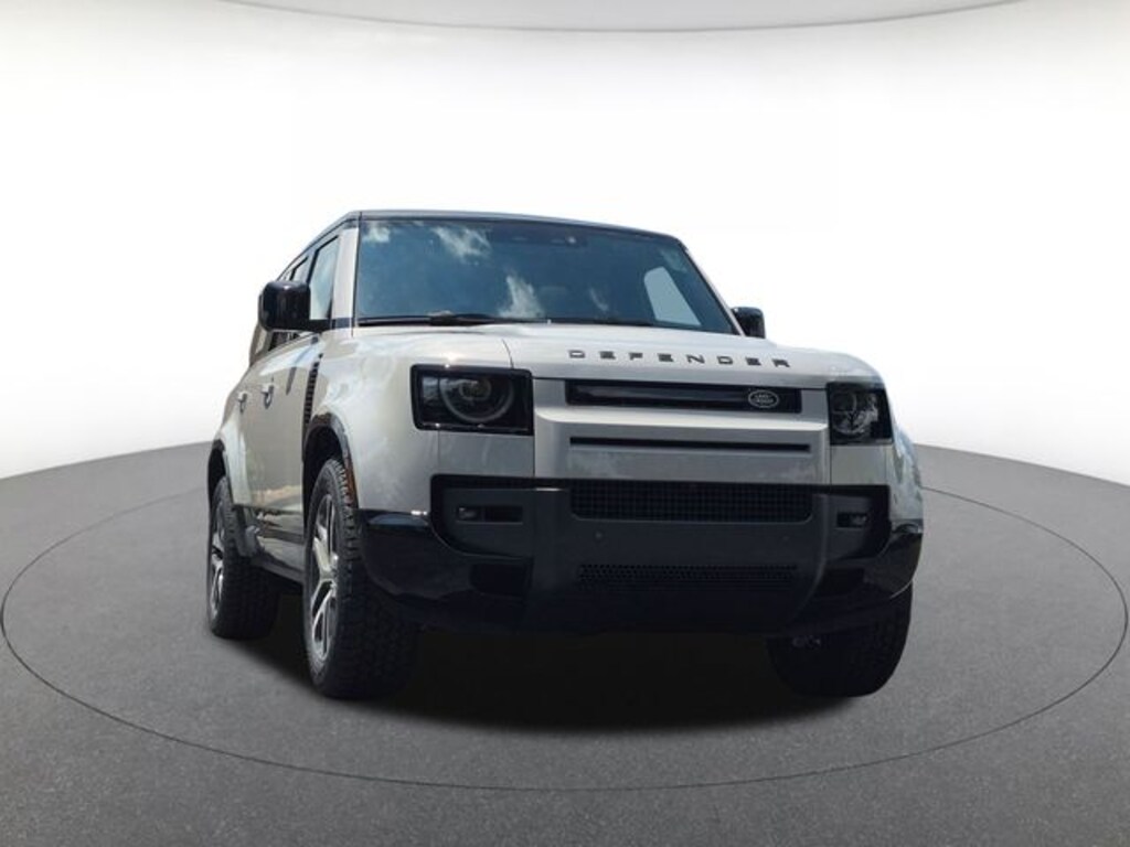 New 2026 Land Rover Defender 130 X-Dynamic SE SUV