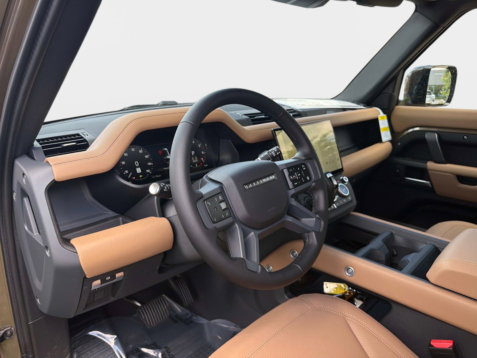 2026 Land Rover Defender S - Photo 18