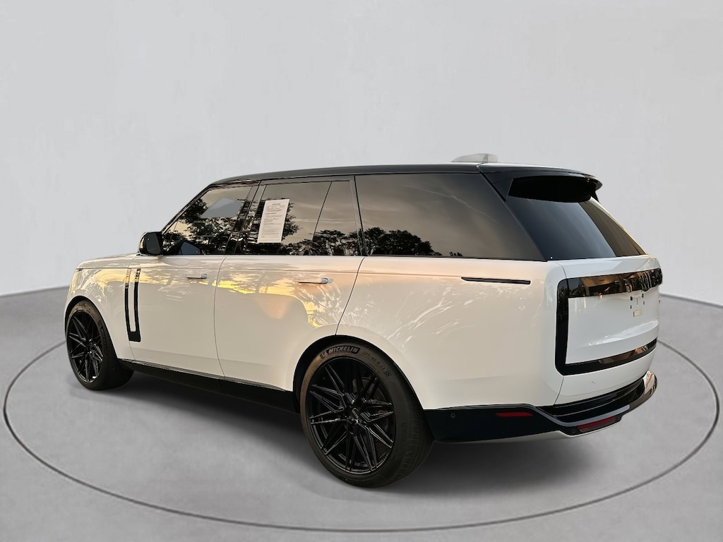 Used 2023 Land Rover Range Rover P400 SE SUV
