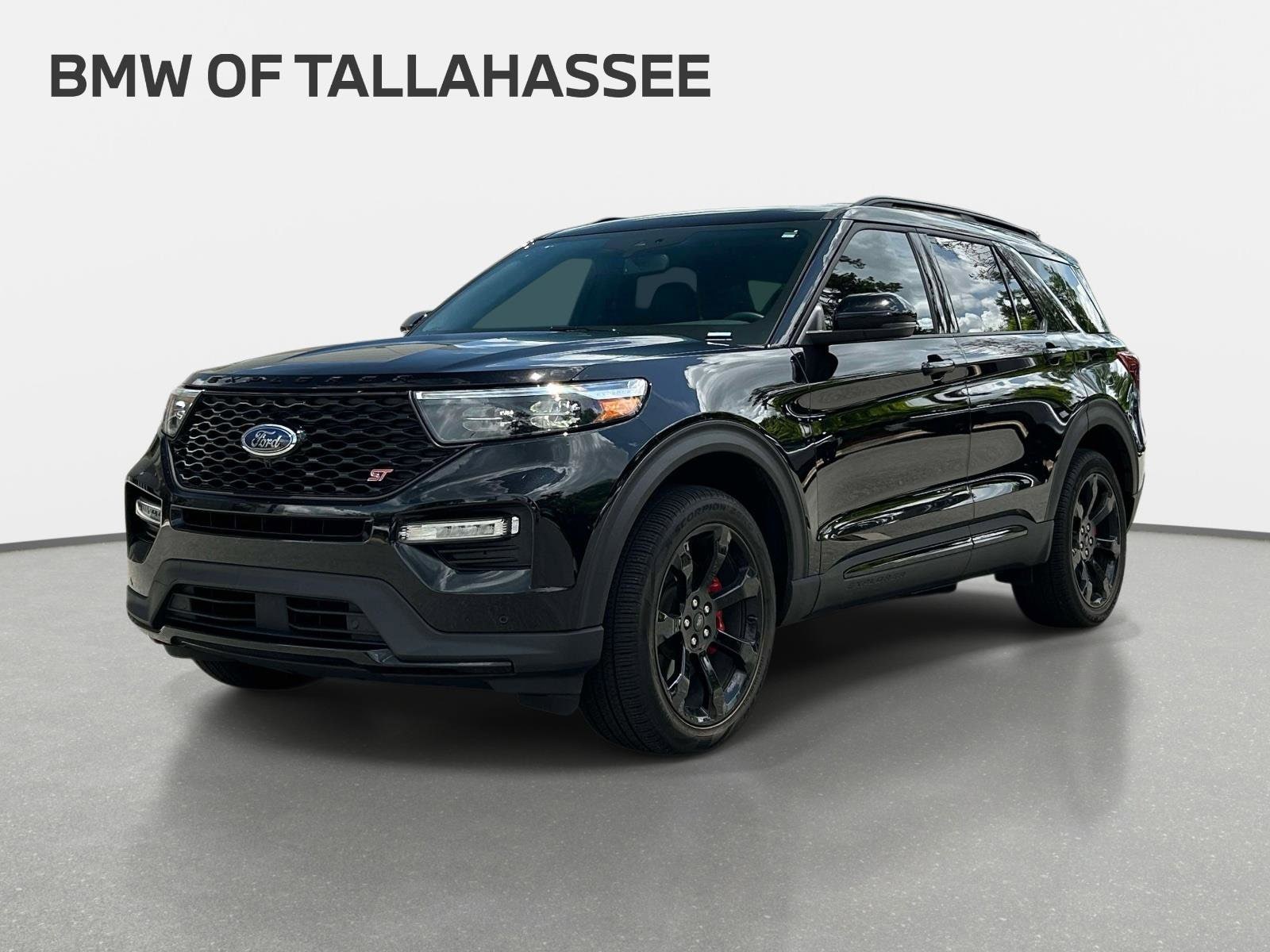 2023 Ford Explorer ST 4WD's photo