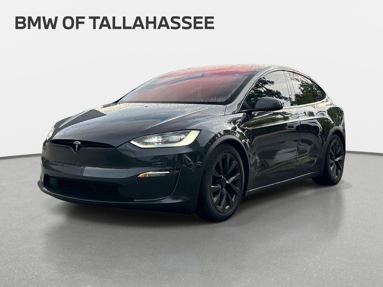 2024 Tesla Model X Long Range's photo