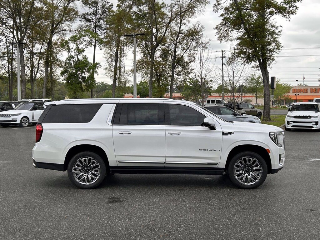 Used 2021 GMC Yukon XL Denali SUV