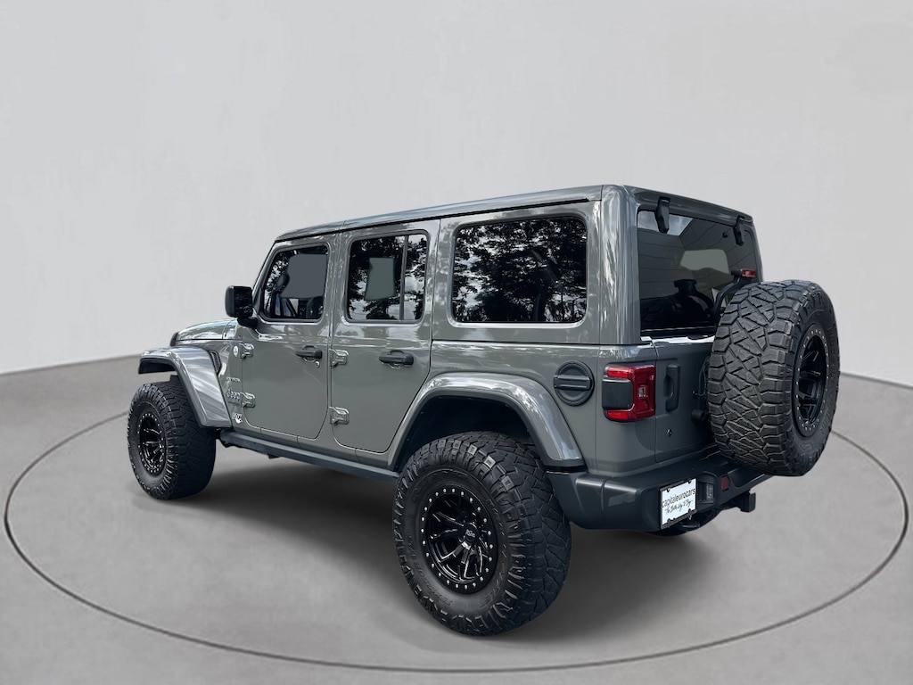Used 2019 Jeep Wrangler Unlimited Sahara 4x4 SUV
