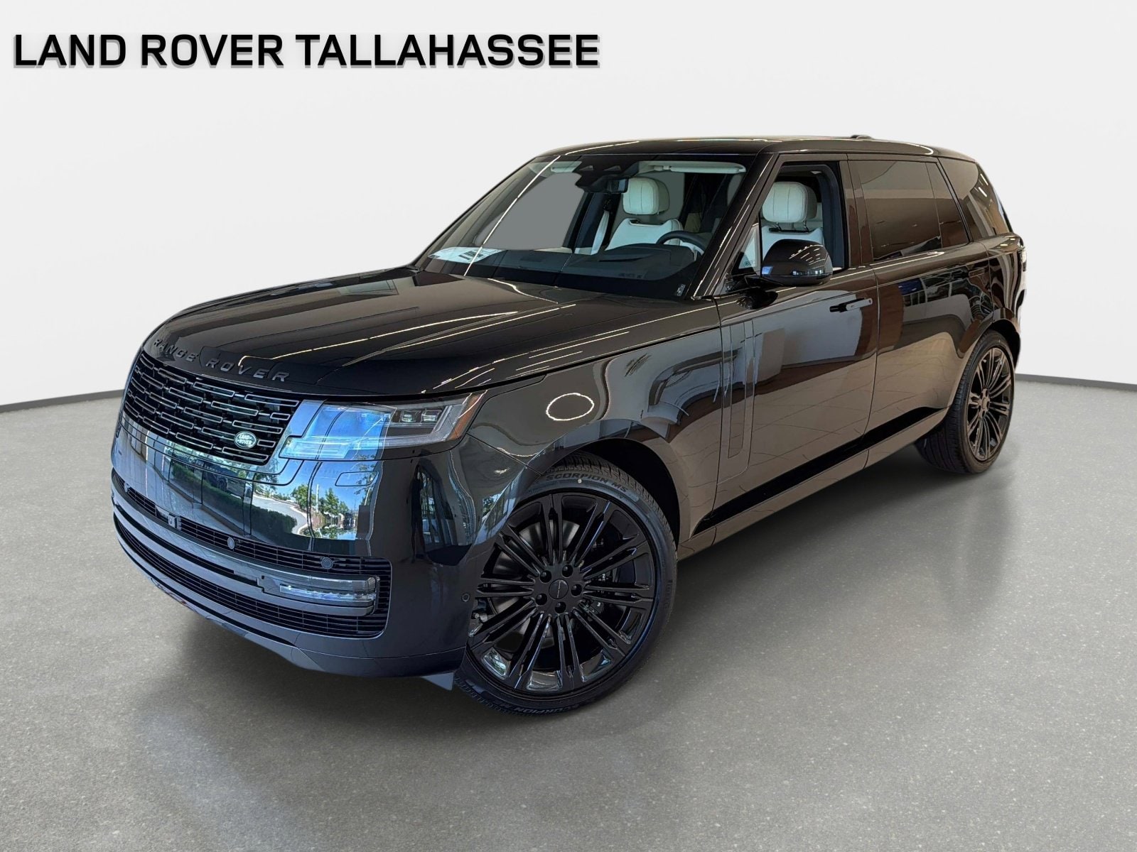 2026 Land Rover Range Rover 3.0 SE LWB 7's photo