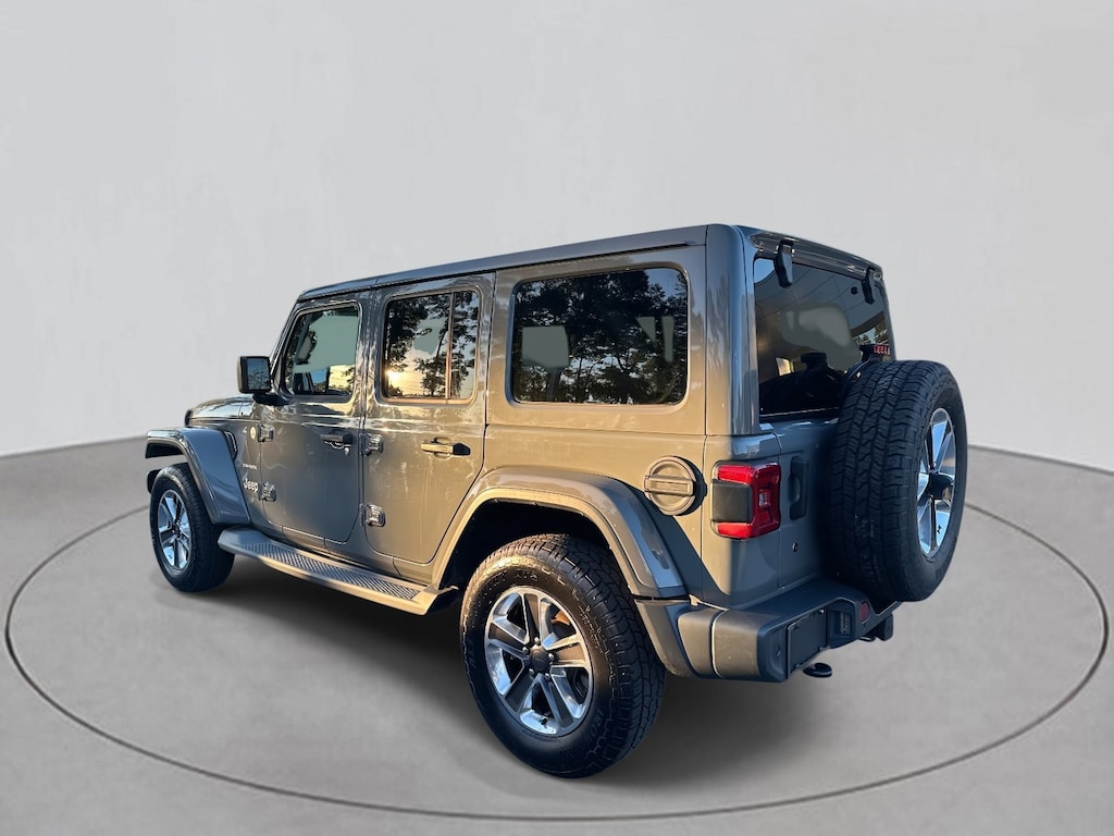 Used 2019 Jeep Wrangler Unlimited Sahara 4x4 SUV