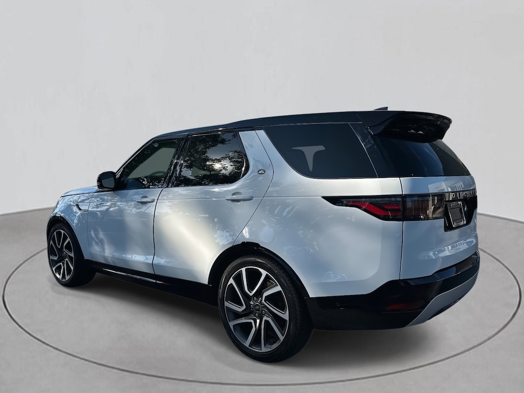 Used 2025 Land Rover Discovery P360 Metropolitan Edition SUV