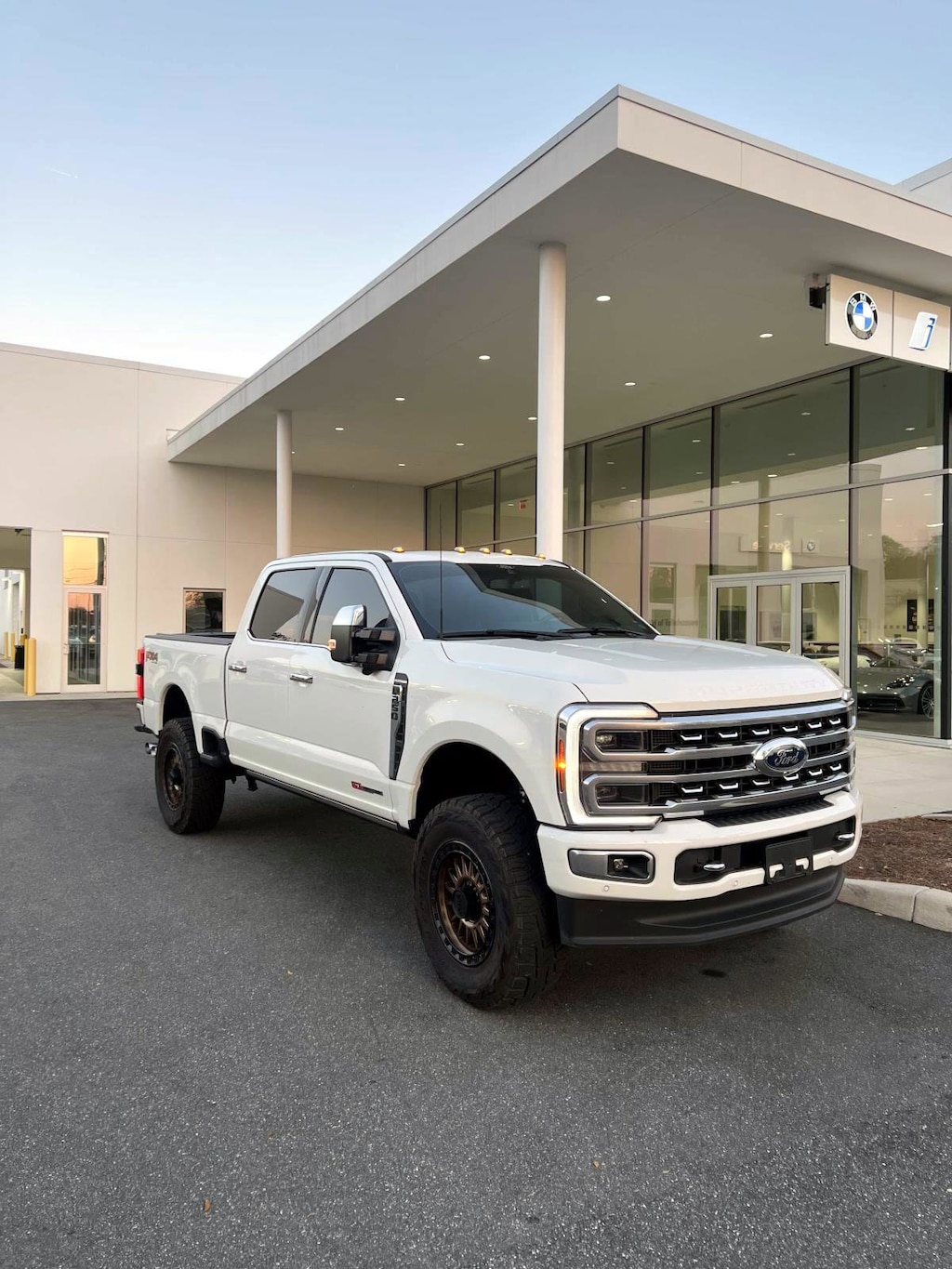 2024 Ford F-250 Platinum photo 4