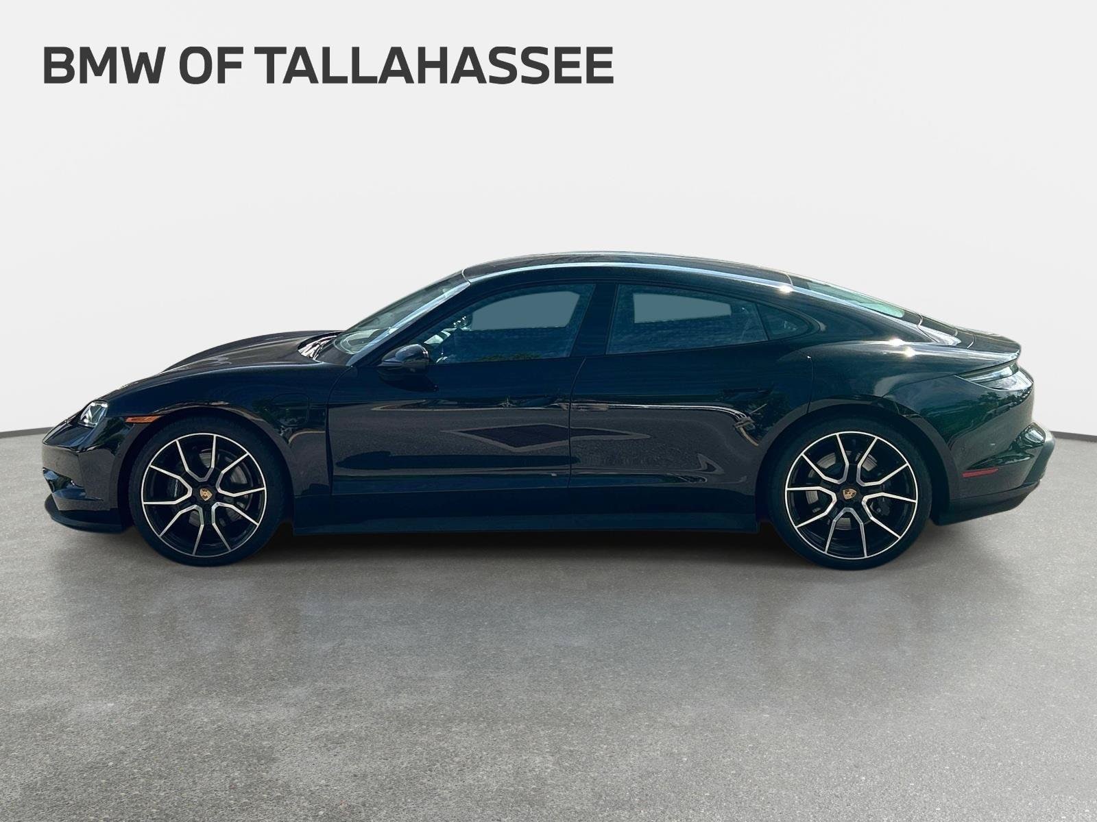 2025 Porsche Taycan Base - Photo 8