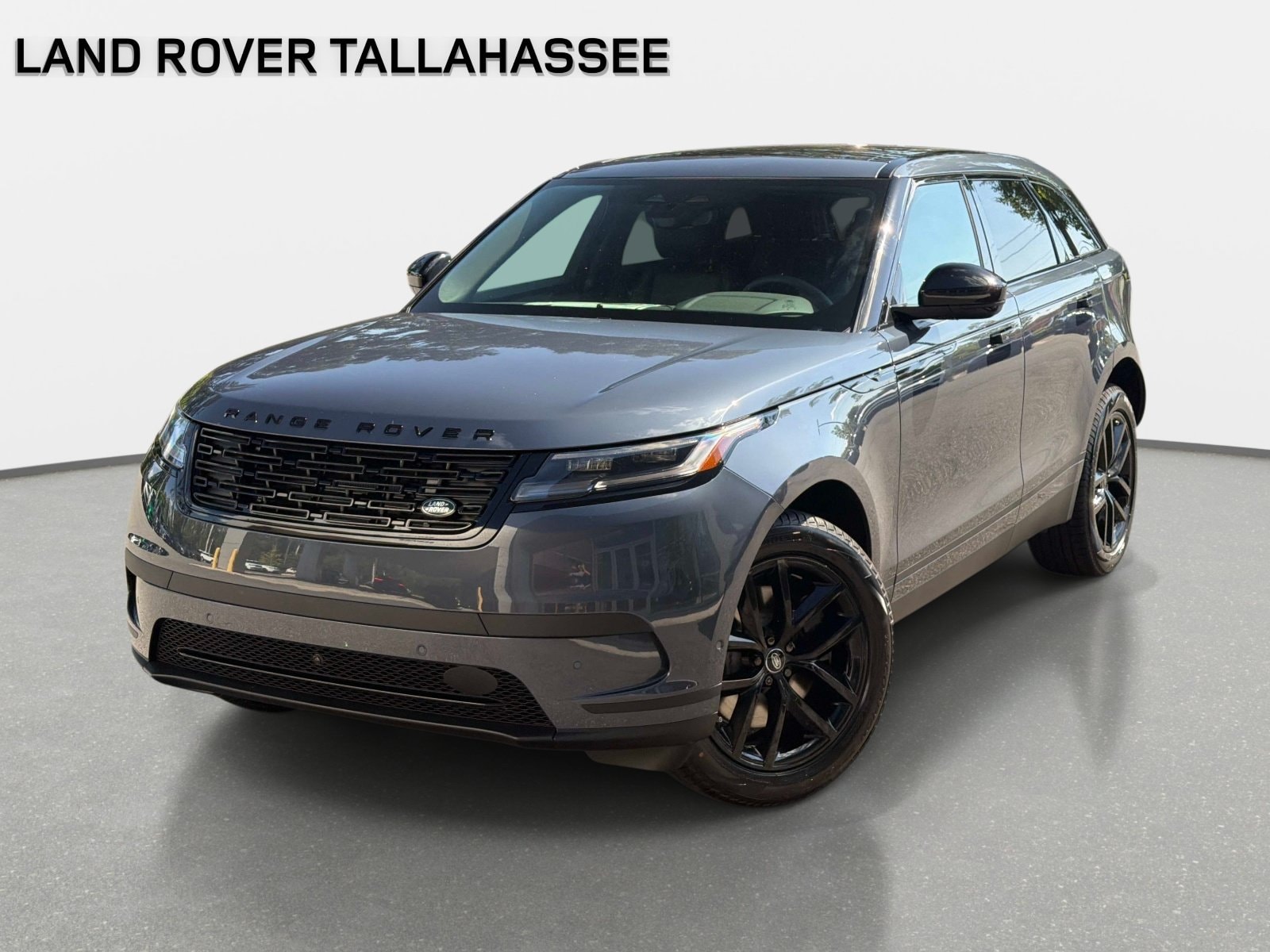 2026 Land Rover Range Rover Velar P250 S's photo