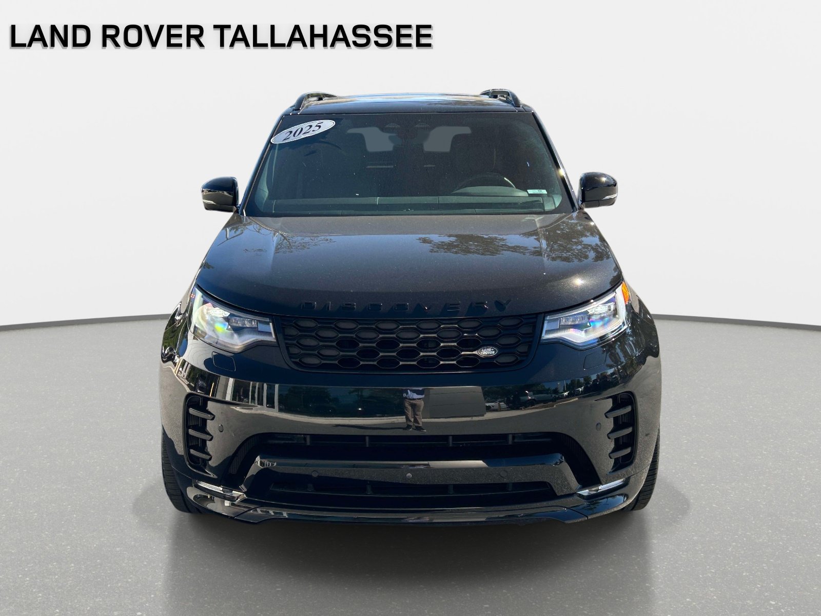 Used 2025 Land Rover Discovery P360 Dynamic SE SUV