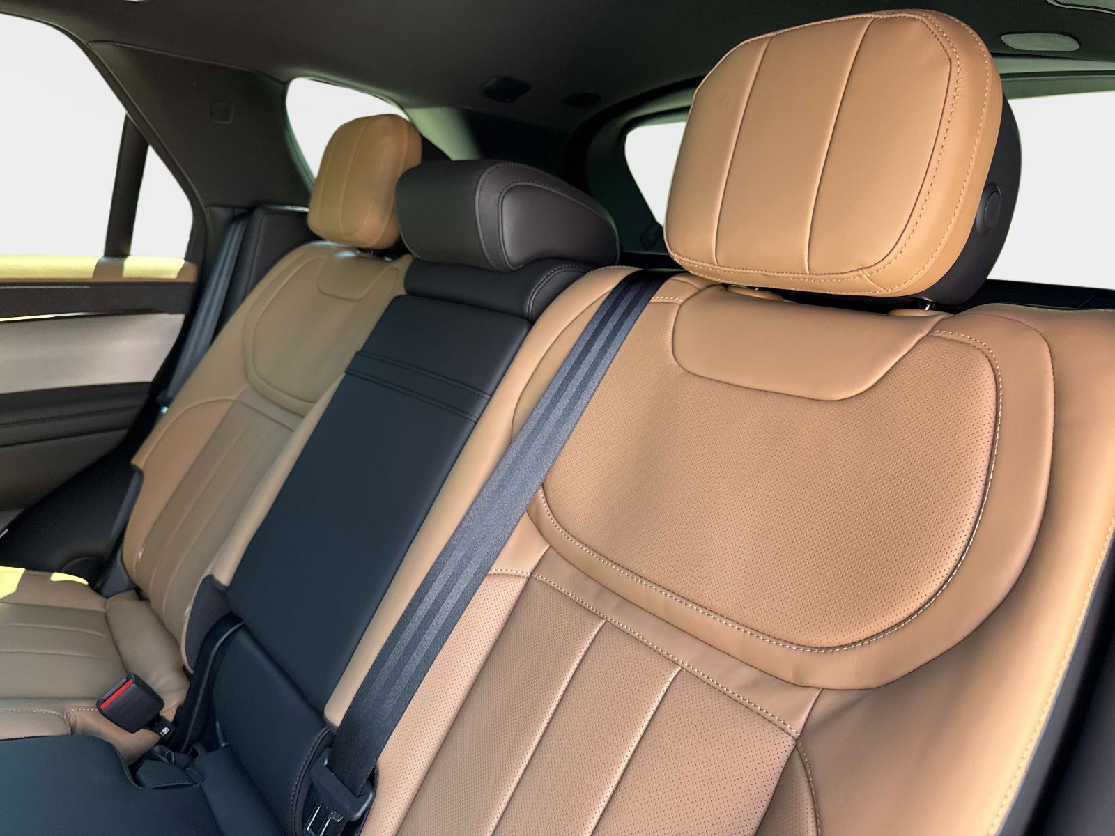 2026 Land Rover Range Rover Sport Dynamic SE - Photo 15