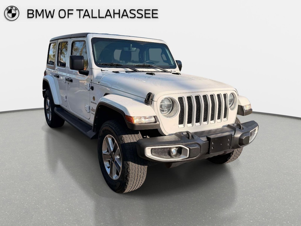2021 Jeep Wrangler Unlimited Sahara photo 2