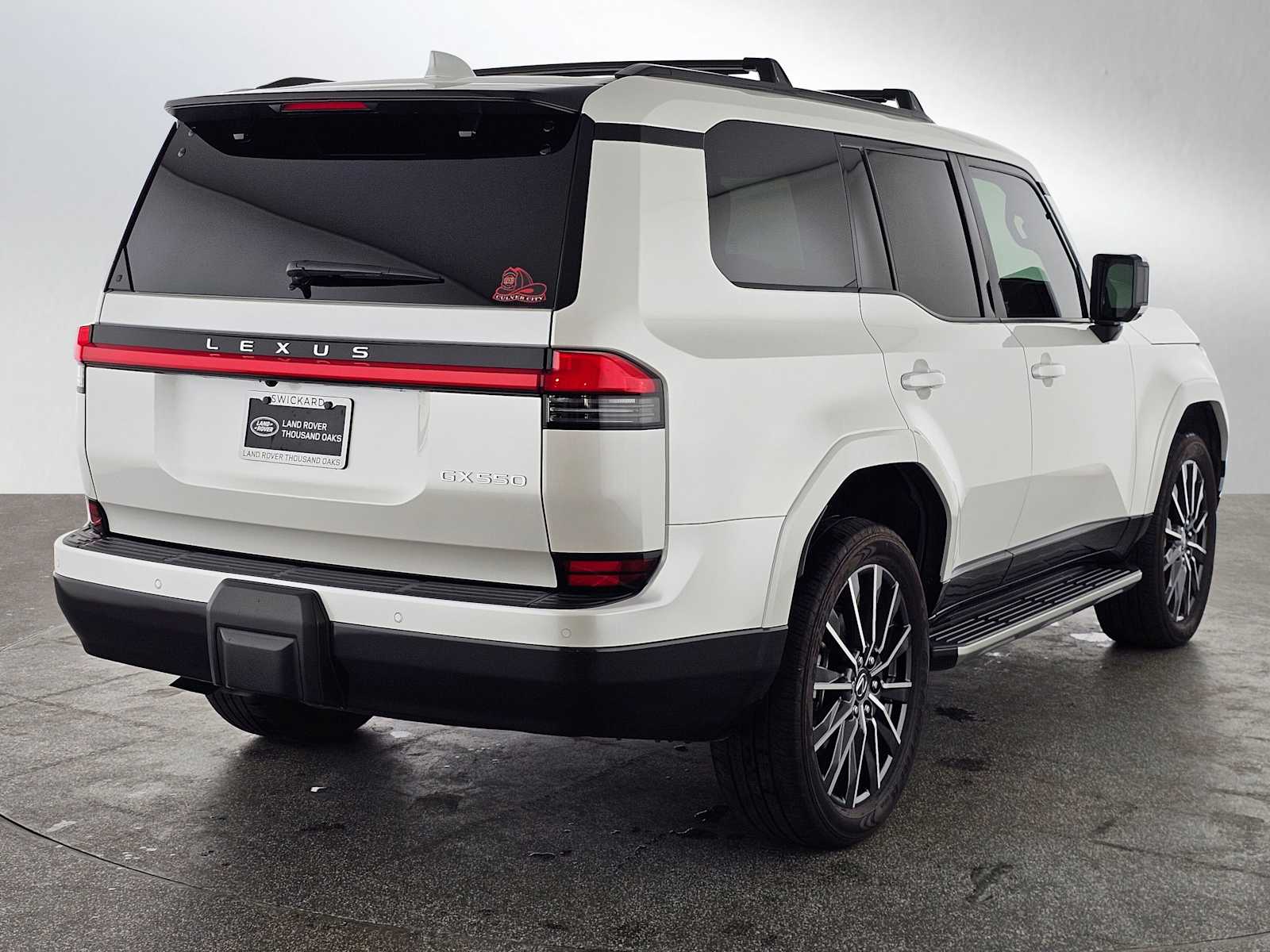 2024 LEXUS GX 550 Luxury photo 4