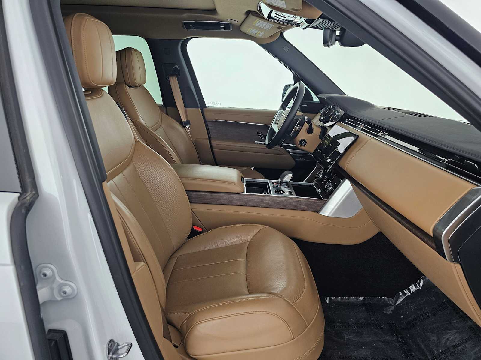 2023 Land Rover Range Rover SE - Photo 10