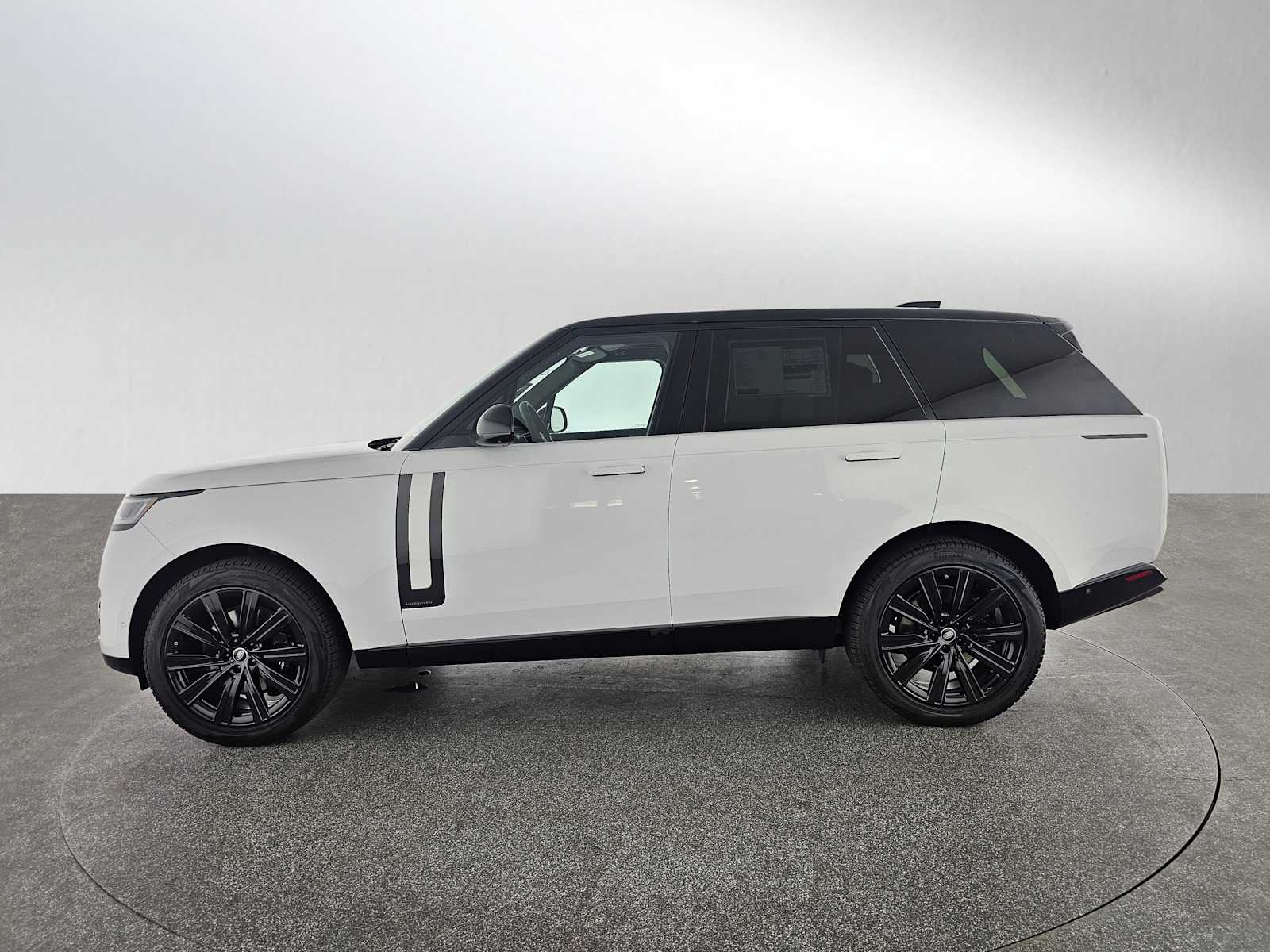 2025 Land Rover Range Rover Autobiography photo 2