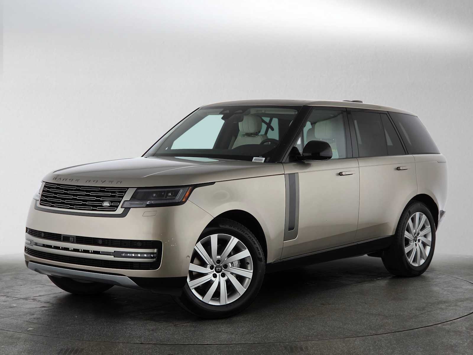 2027 Land Rover Range Rover SE P400 SWB