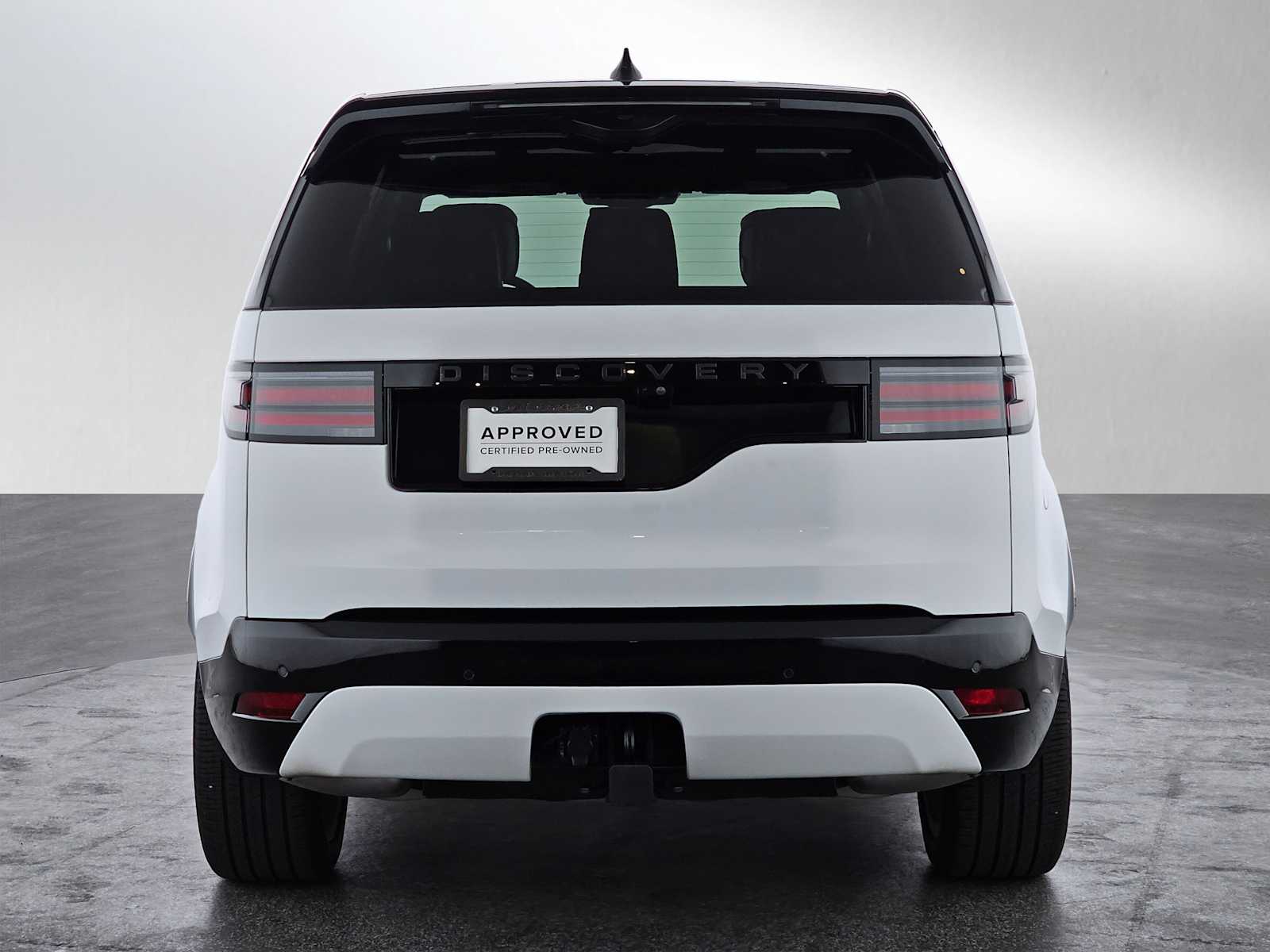 2024 Land Rover Discovery SE photo 4