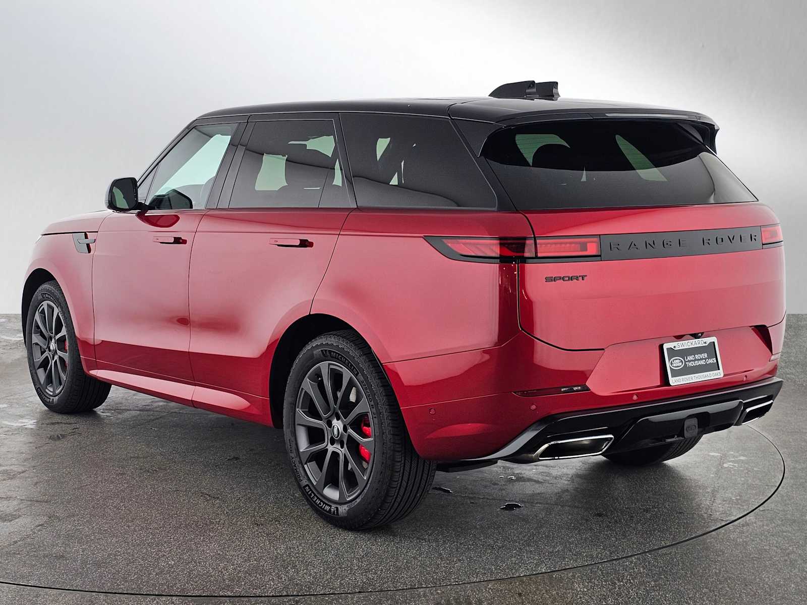 2024 Land Rover Range Rover Sport Dynamic SE photo 2
