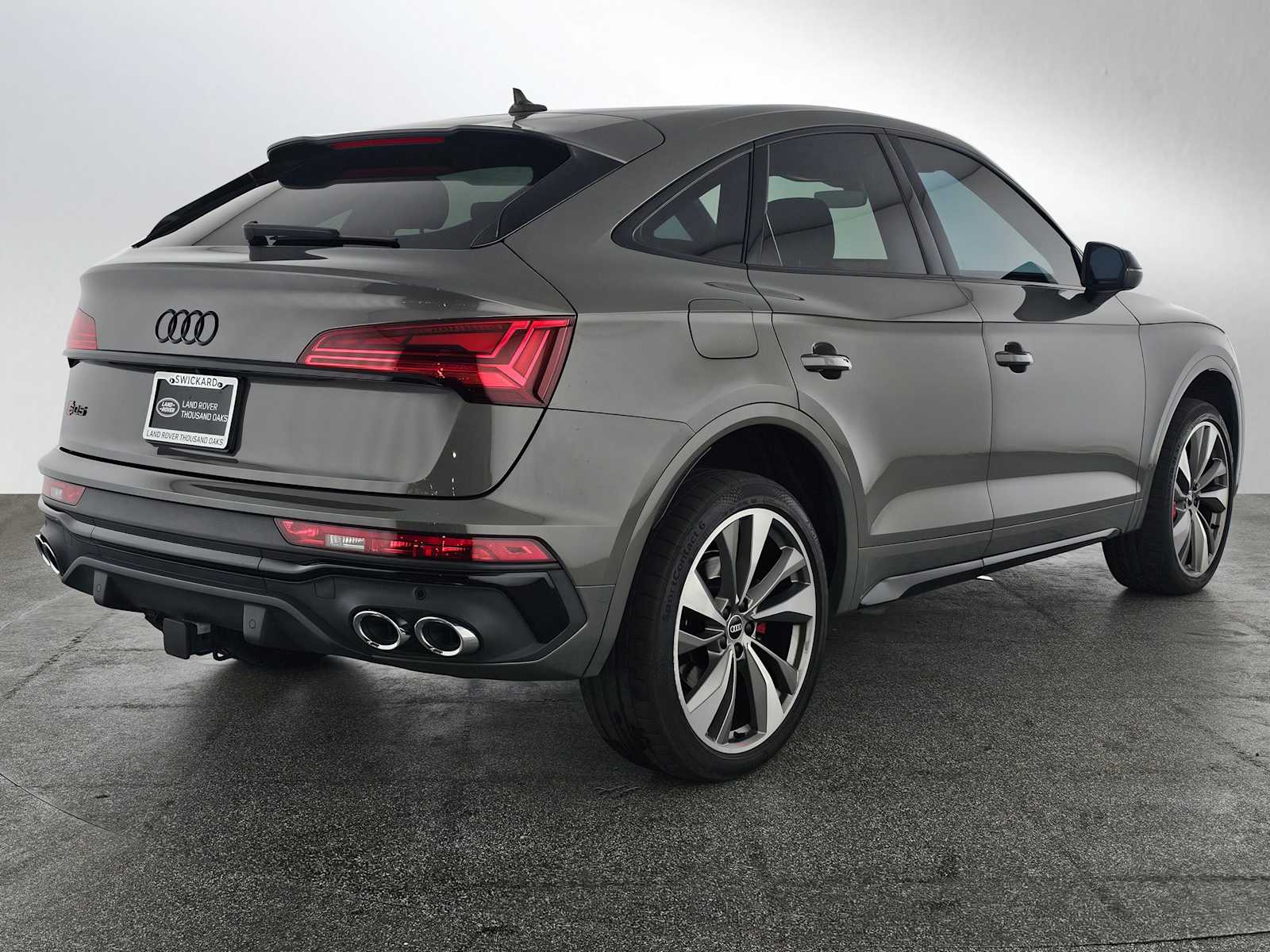 2023 Audi SQ5 Sportback Premium Plus photo 4