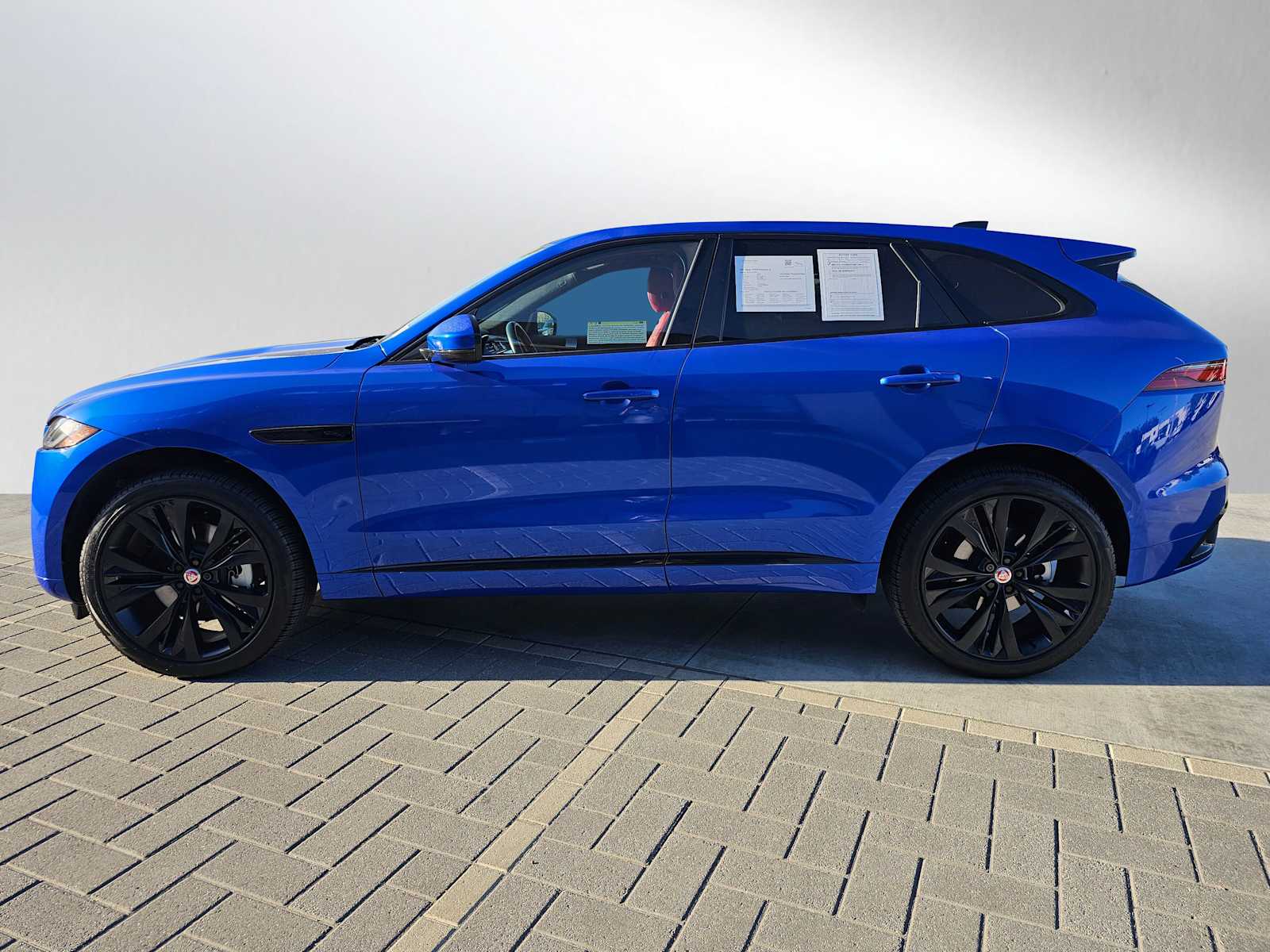 Used 2022 Jaguar F-Pace R-Dynamic S with VIN SADCT2FU0NA693054 for sale in Thousand Oaks, CA