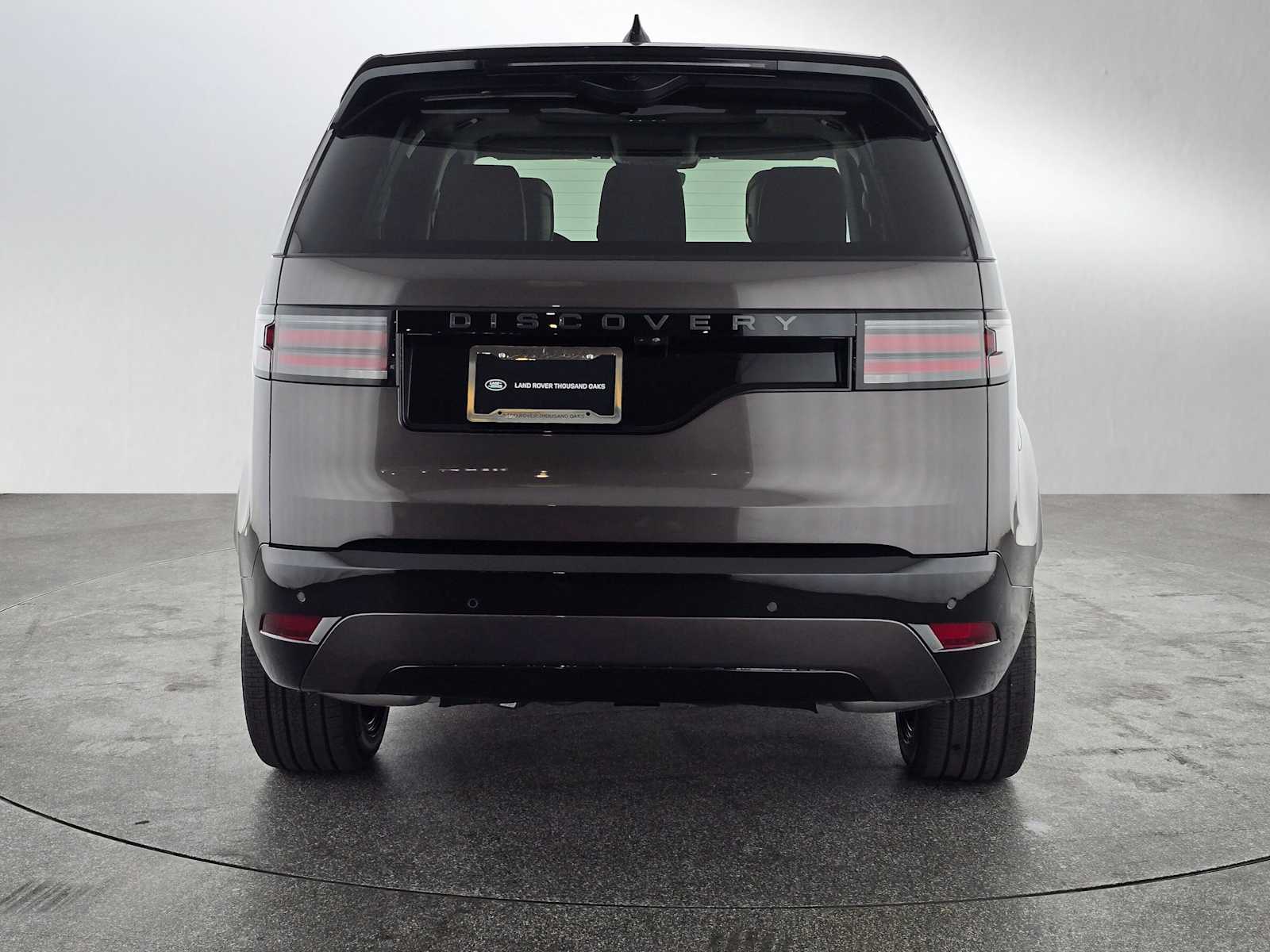 2025 Land Rover Discovery SE photo 4