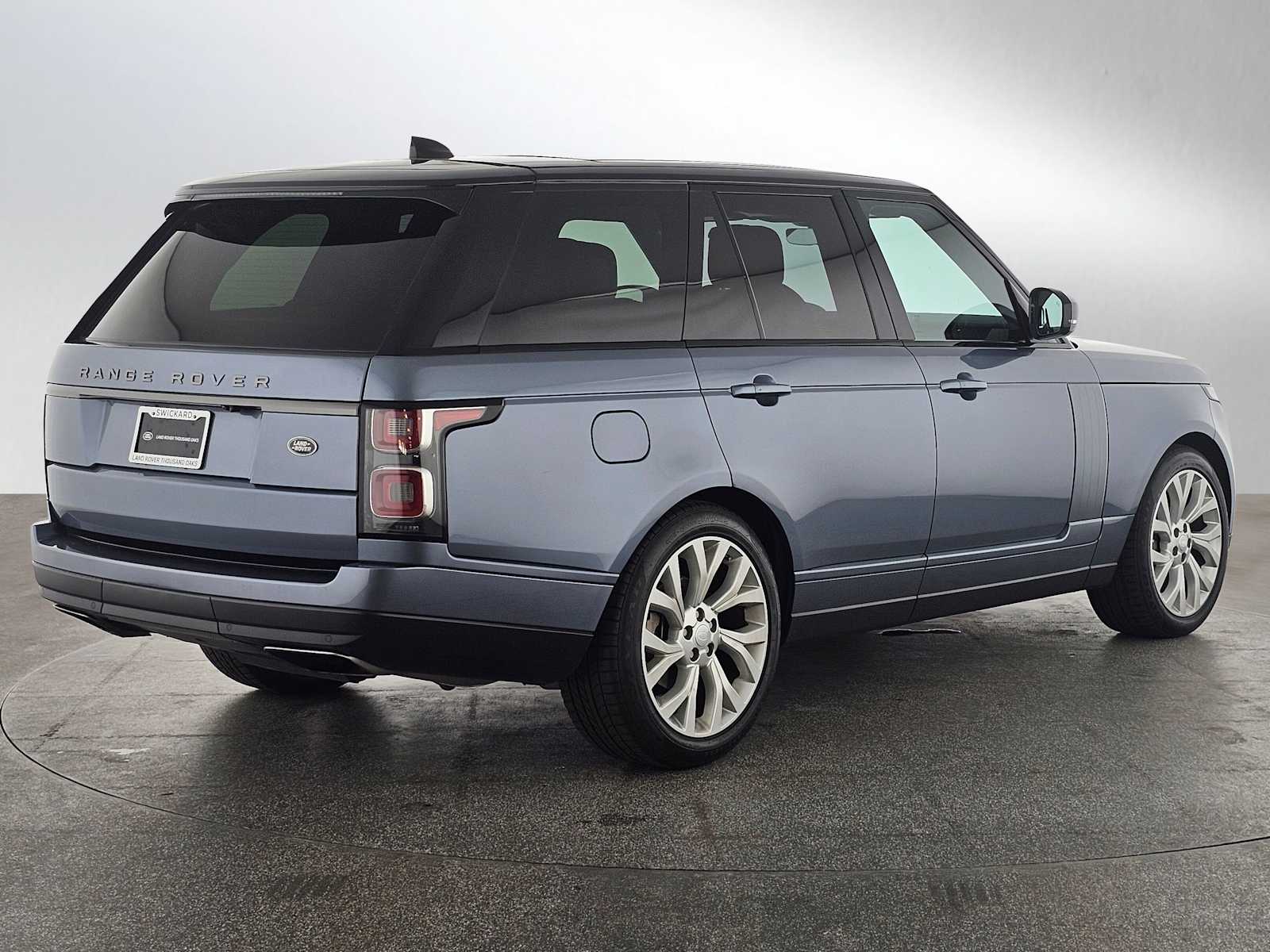 2019 Land Rover Range Rover photo 2