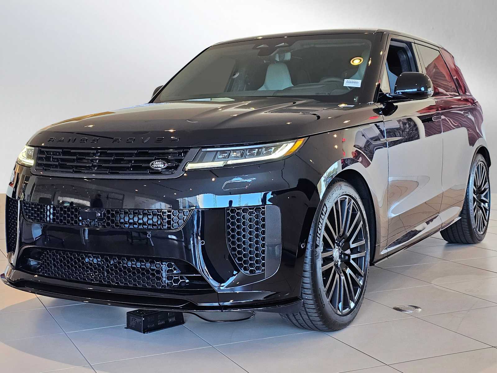 2025 Land Rover Range Rover Sport SV Edition Two's photo