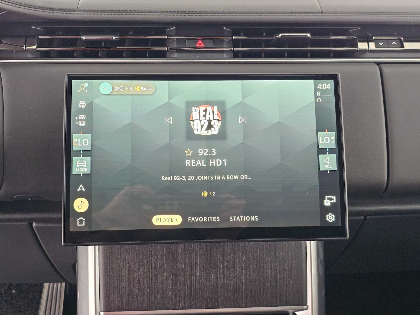 2025 Land Rover Range Rover SE - Photo 24