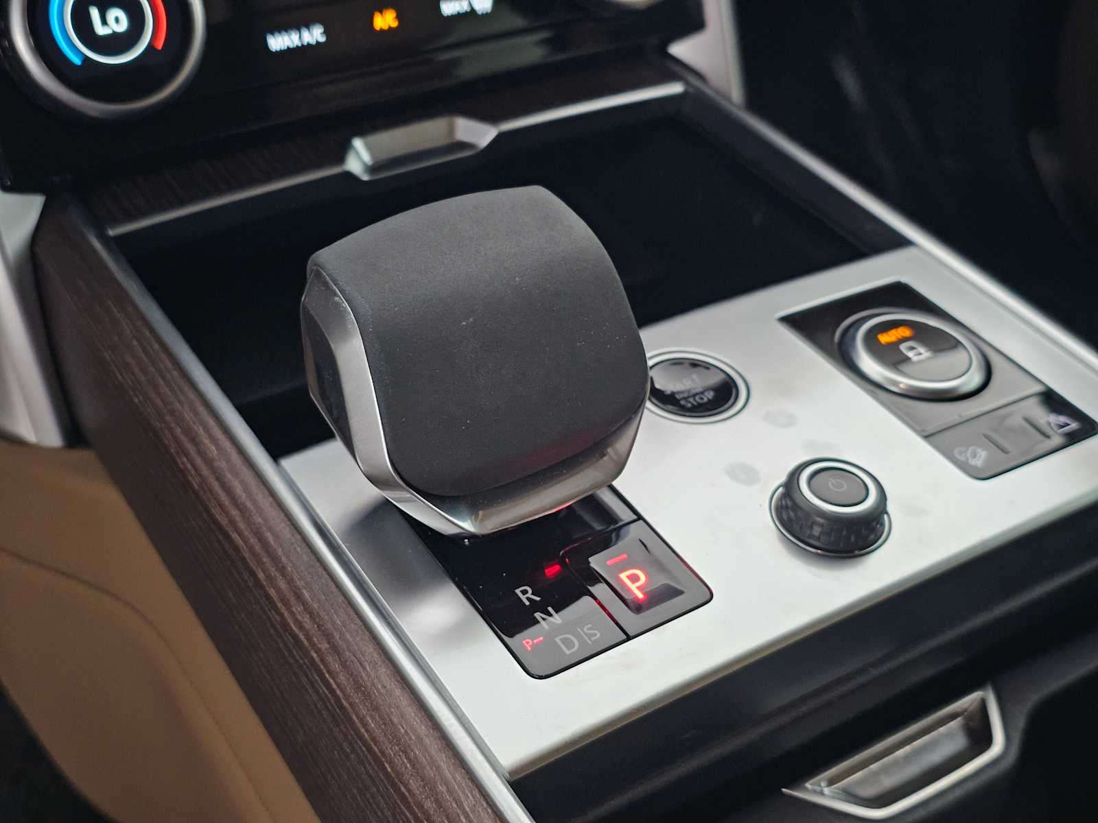 2023 Land Rover Range Rover SE - Photo 30
