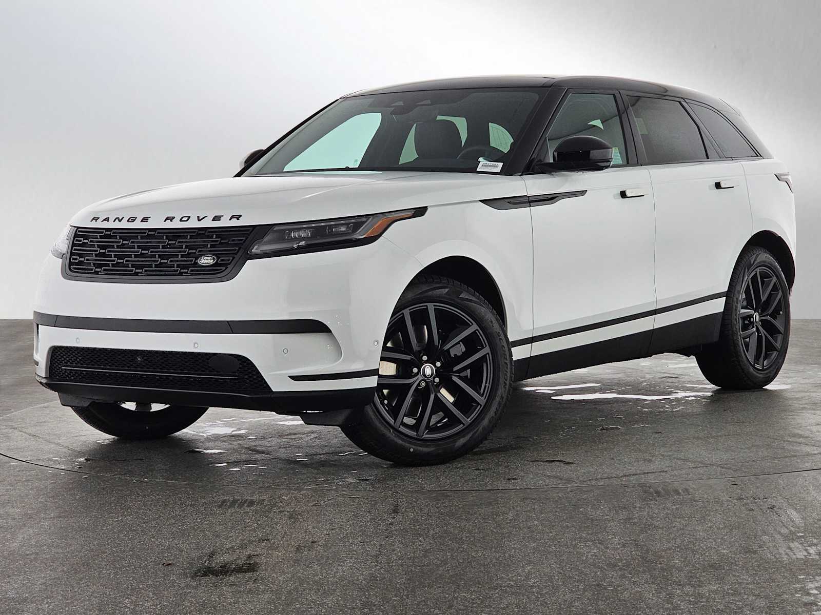 2026 Land Rover Range Rover Velar S's photo