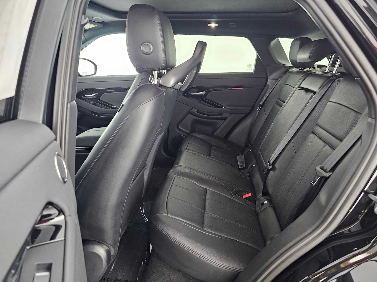 2026 Land Rover Range Rover Evoque S - Photo 16