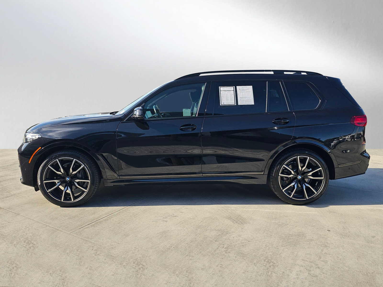 Used 2020 BMW X7 40i with VIN 5UXCW2C00L9B63140 for sale in Thousand Oaks, CA