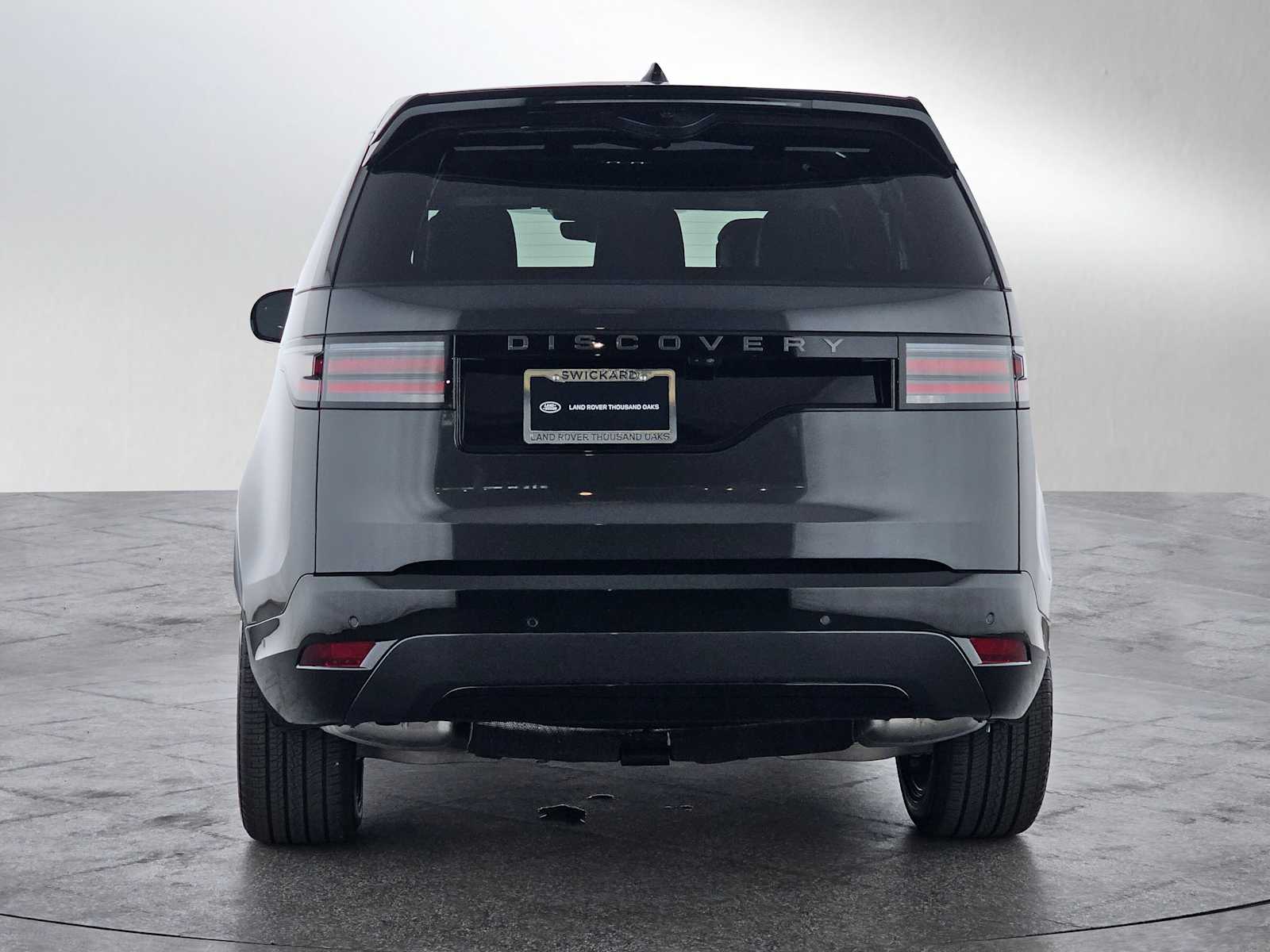 2025 Land Rover Discovery SE photo 4