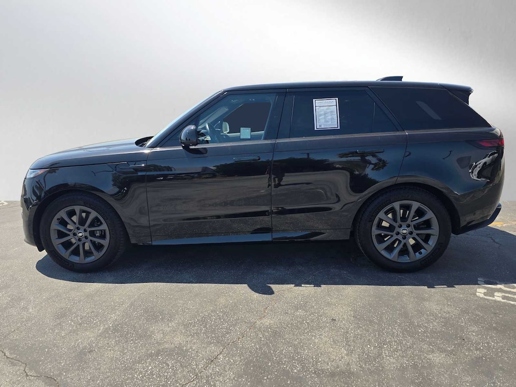 Used 2024 Land Rover Range Rover Sport Dynamic SE SUV