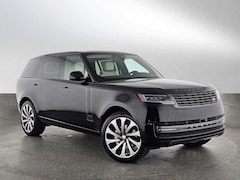 2025 Land Rover Range Rover SE SUV
