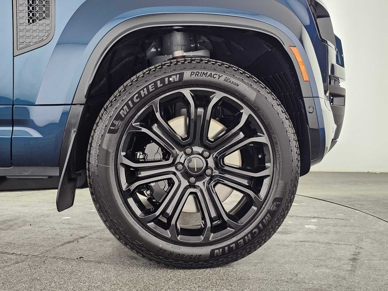 2026 Land Rover Defender OCTA - Photo 9