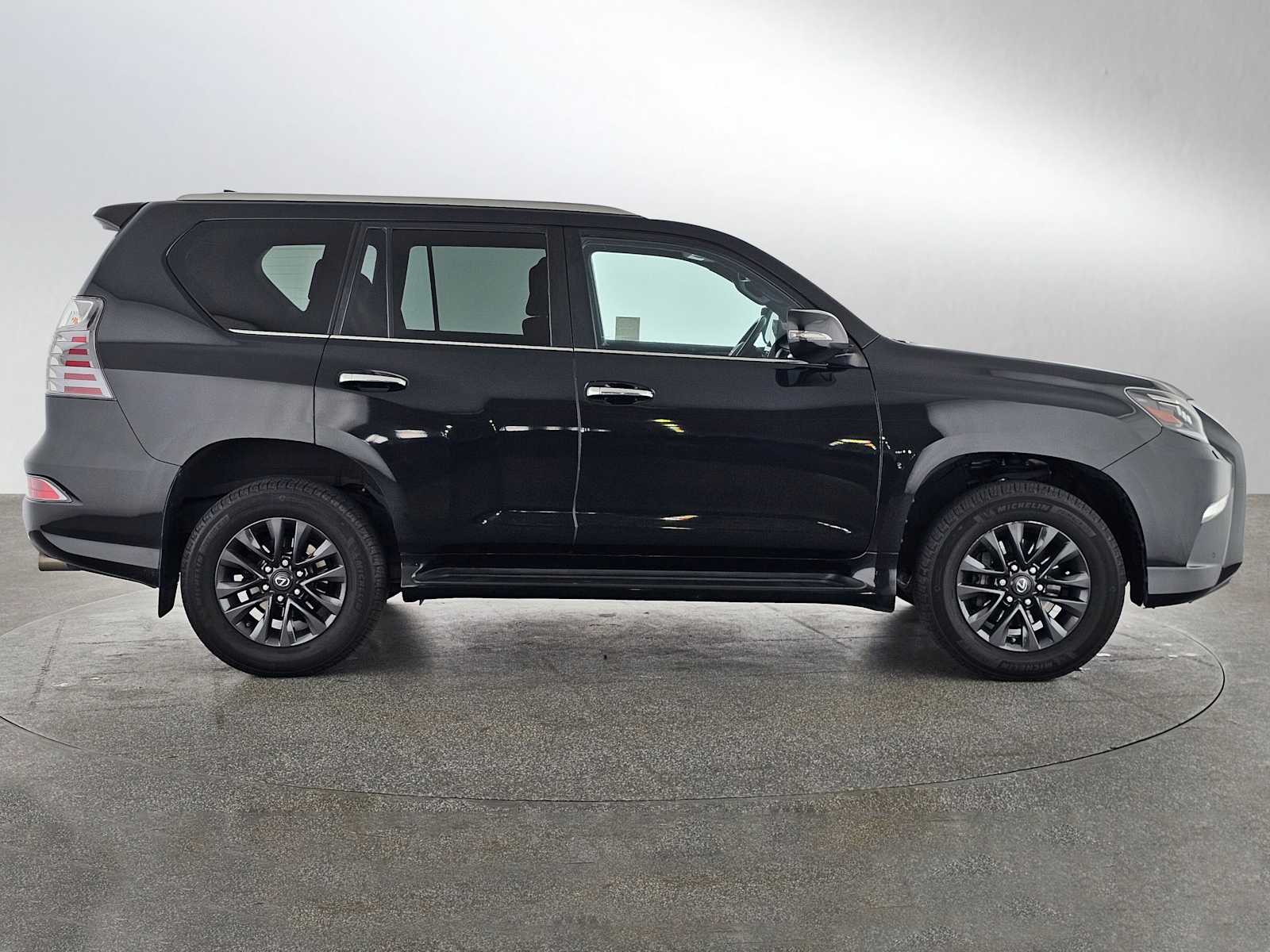 2022 LEXUS GX 460 Premium photo 5